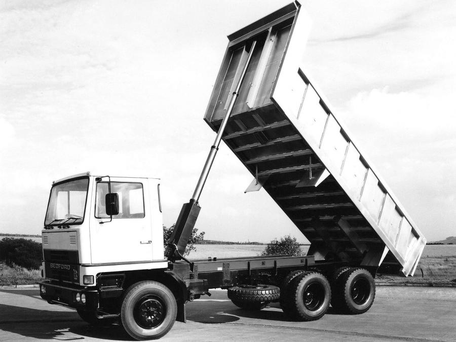  Bedford TM 6x4 Tipper 1974 года  (фото 2 из 2)